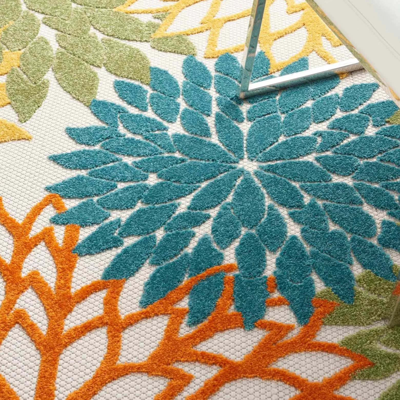 5'3" Round Area Rug