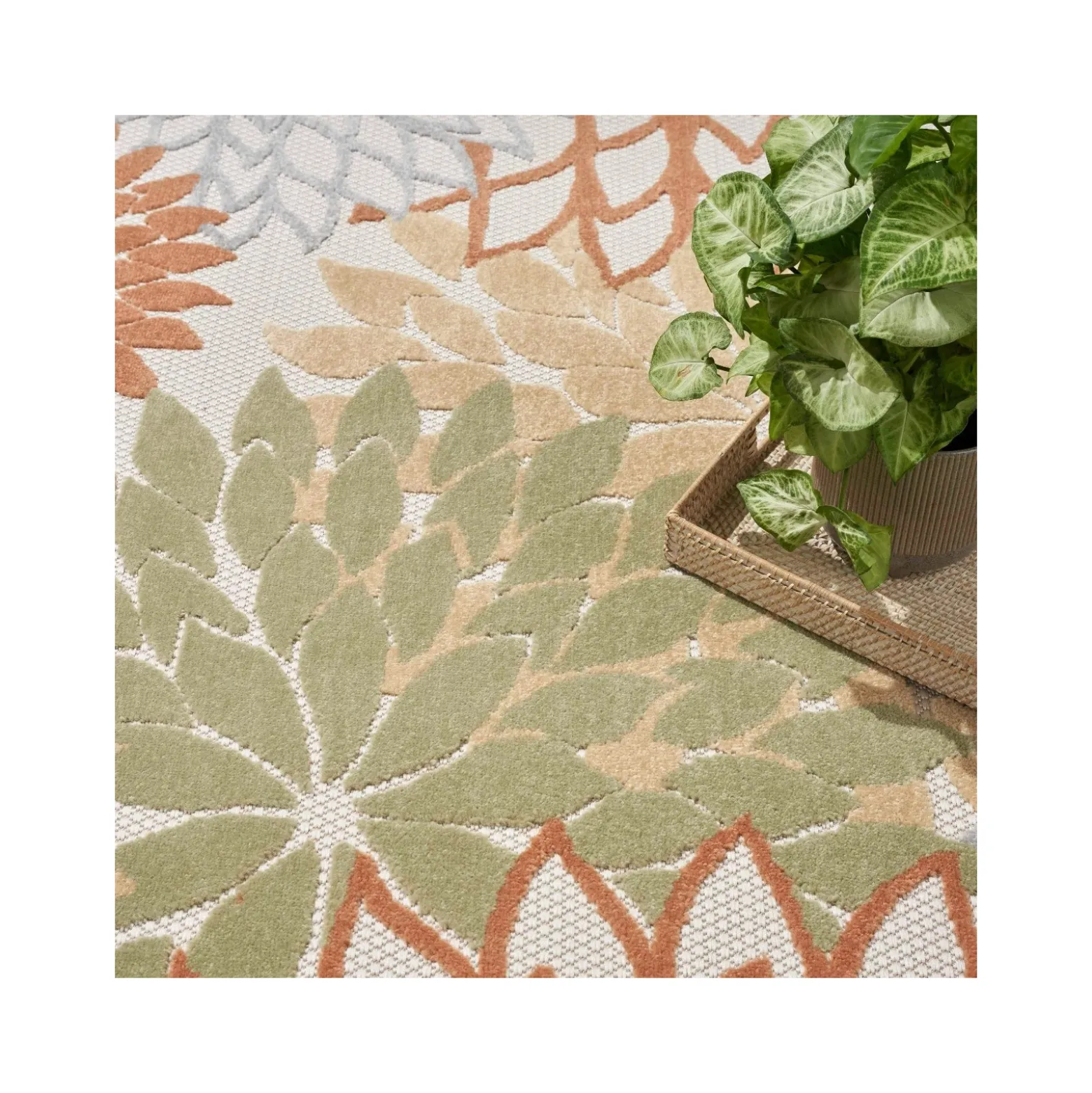 7'10" Round Area Rug