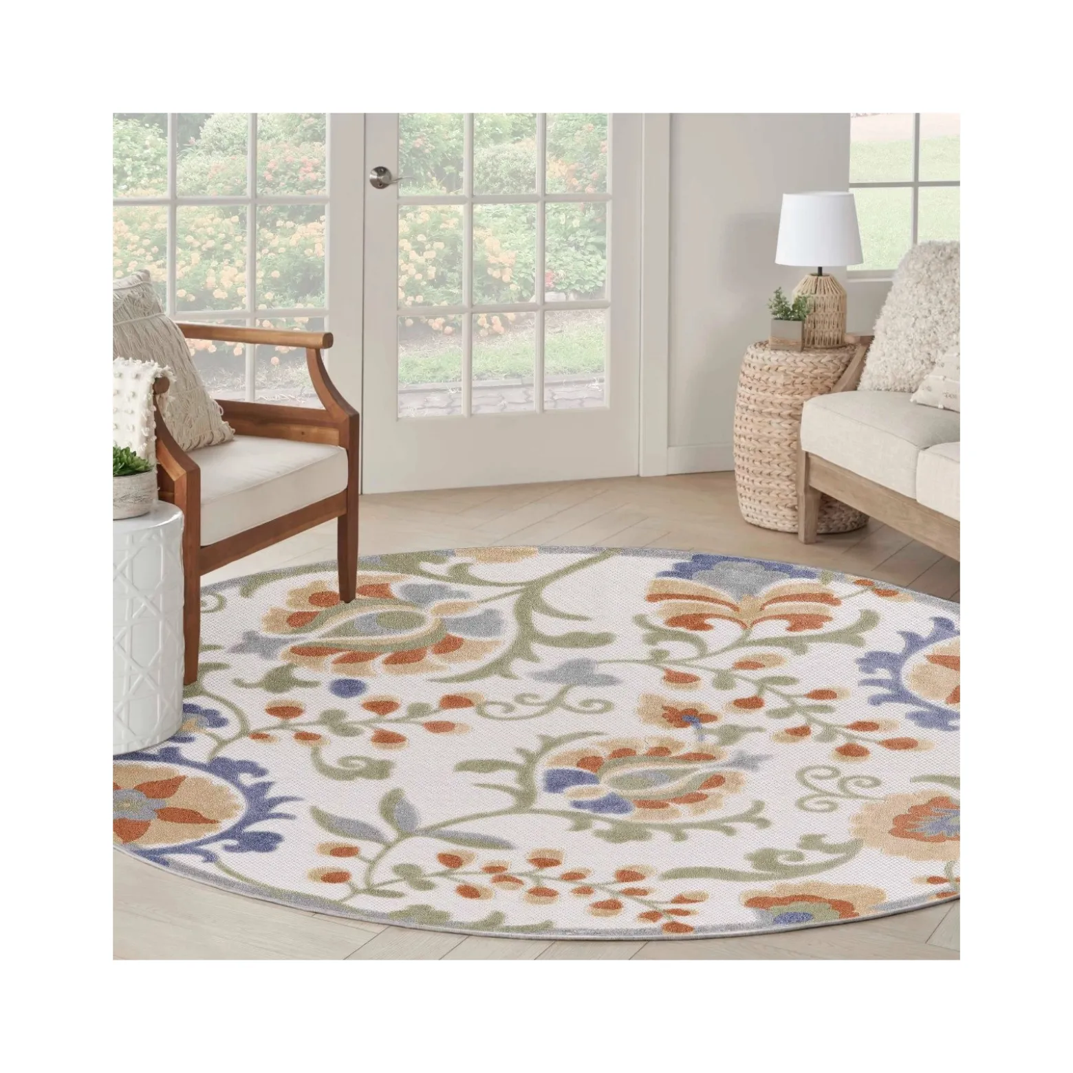 7'10" Round Area Rug