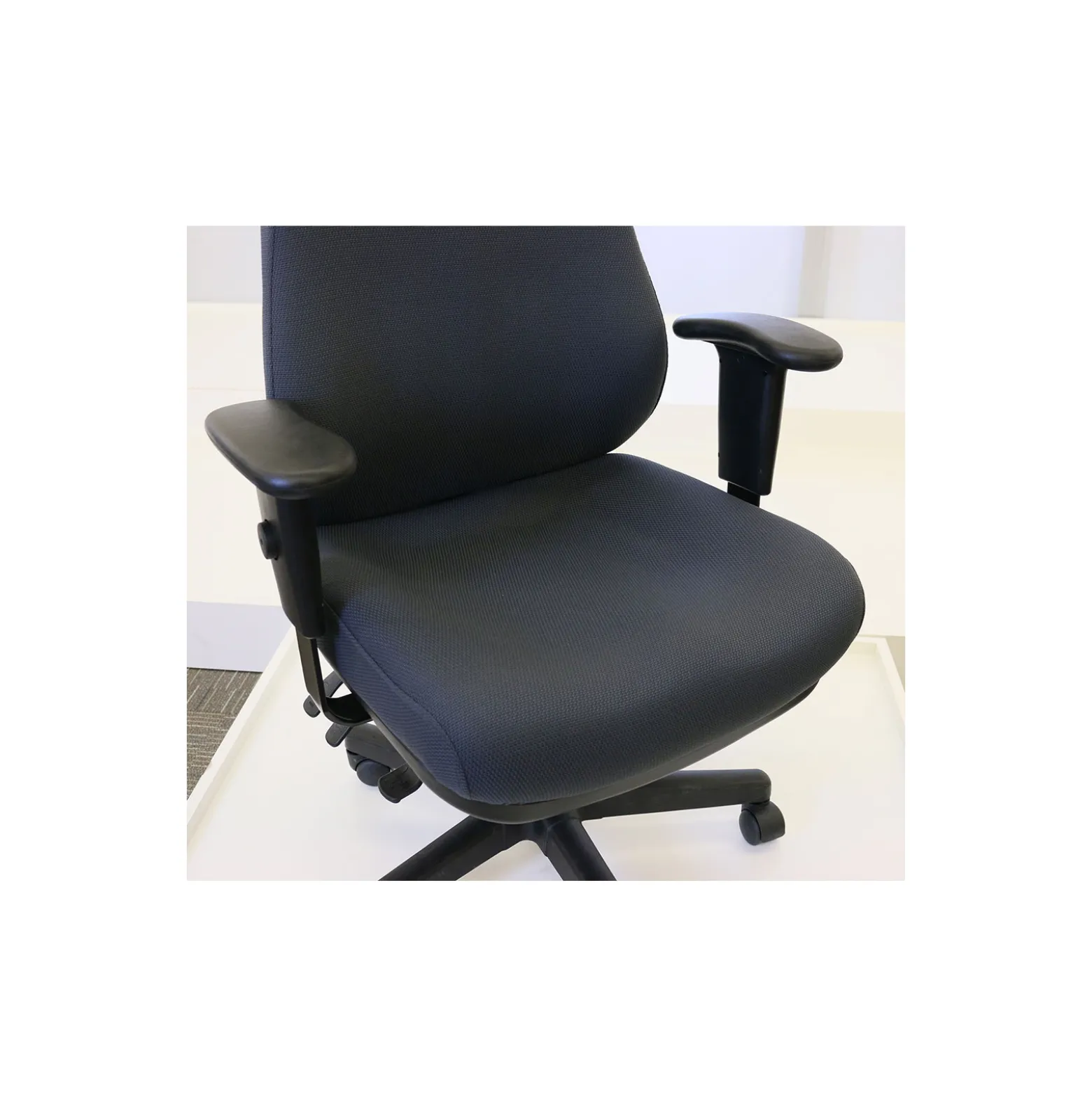 24/7 Task Chair
