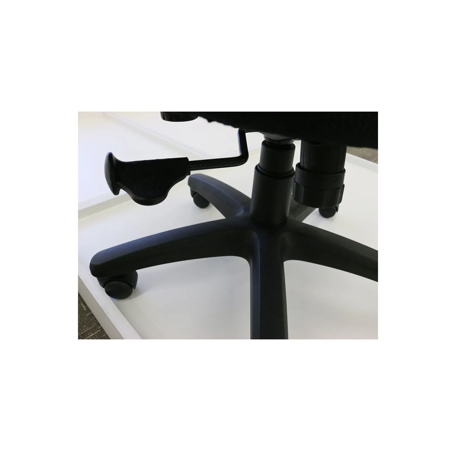 Apollo Mesh Task Chair