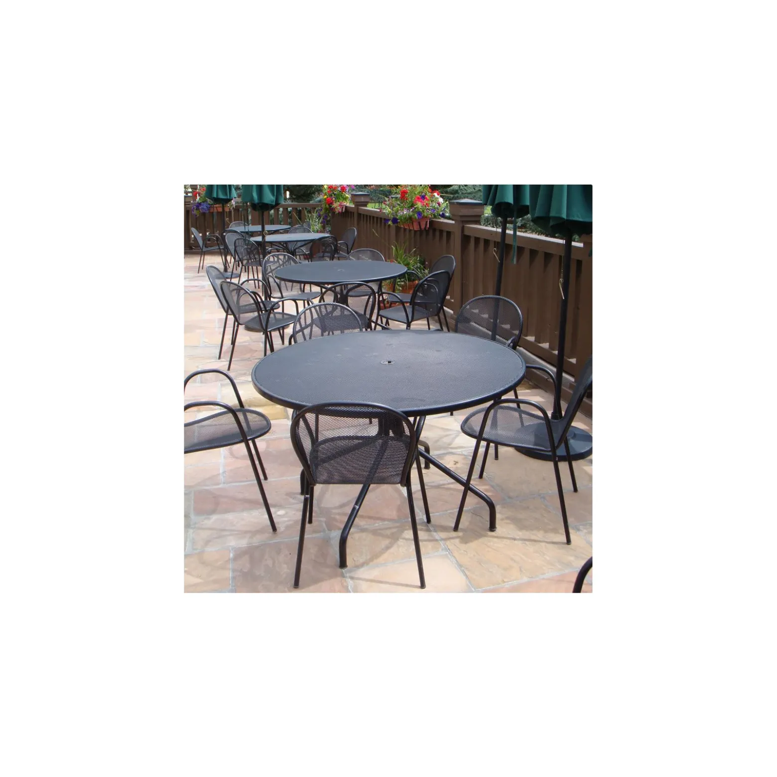 Cambi 48" Round Umbrella Table