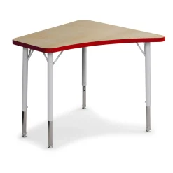 Curriculum Petal Table Desk – 33