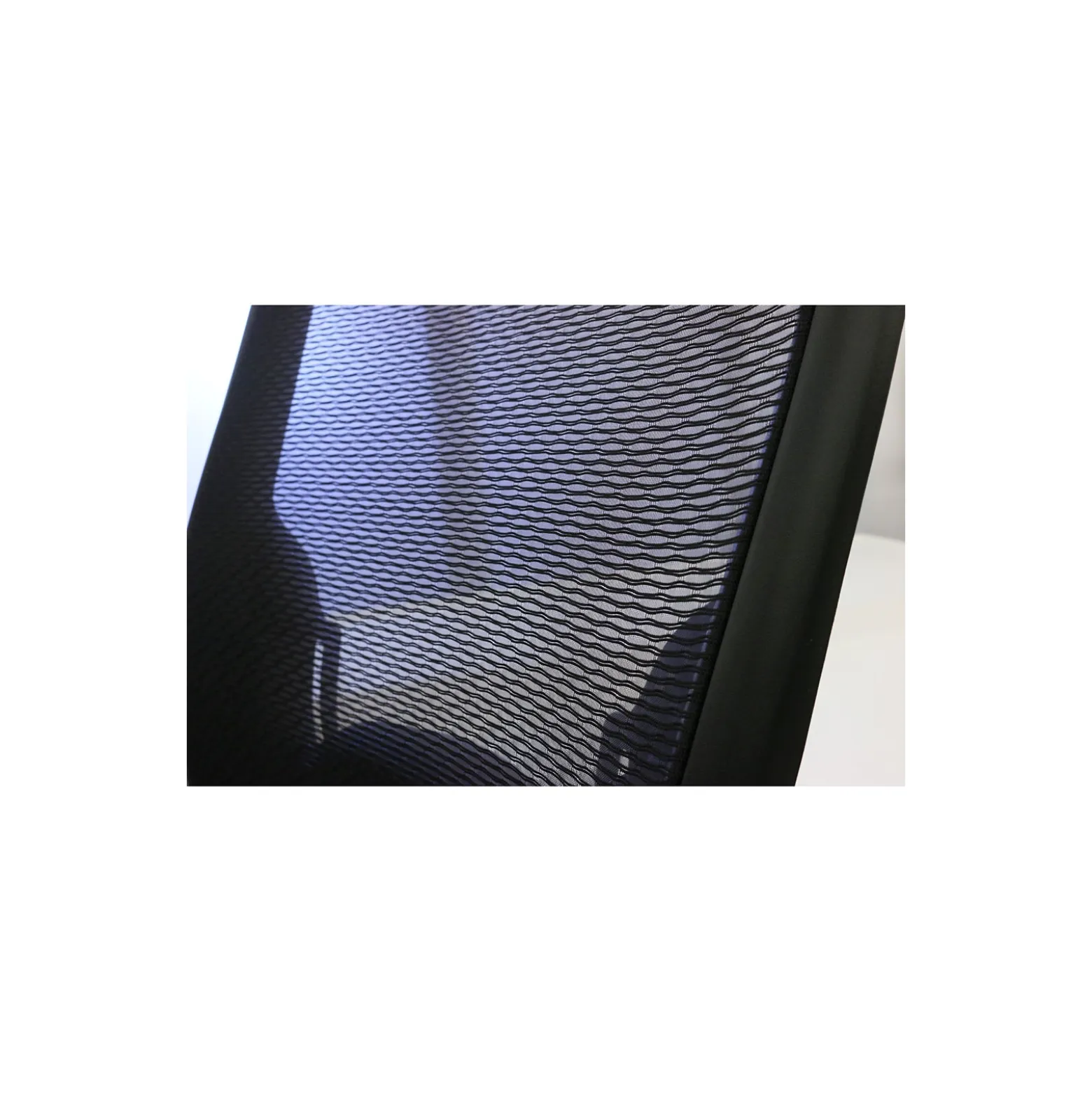 Ergonomic Chair with Leather Seat and Mesh Back