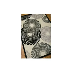 Geometric Circle Print Area Rug - 7.75x10.8