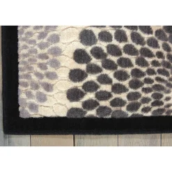 Geometric Circle Print Area Rug - 7.75x10.8