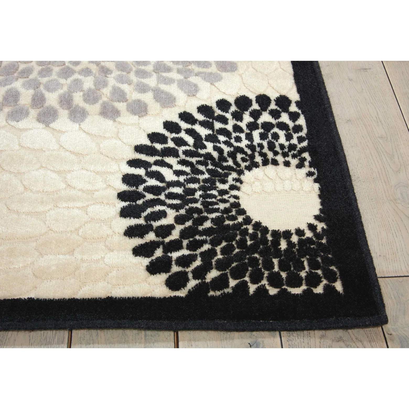 Geometric Circle Print Area Rug - 7.75x10.8