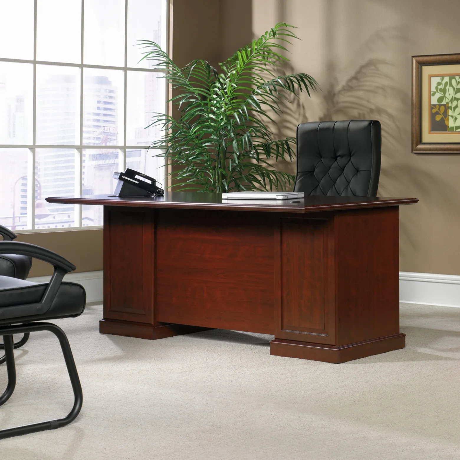 Heritage Hill Traditional Executive Desk -70"W