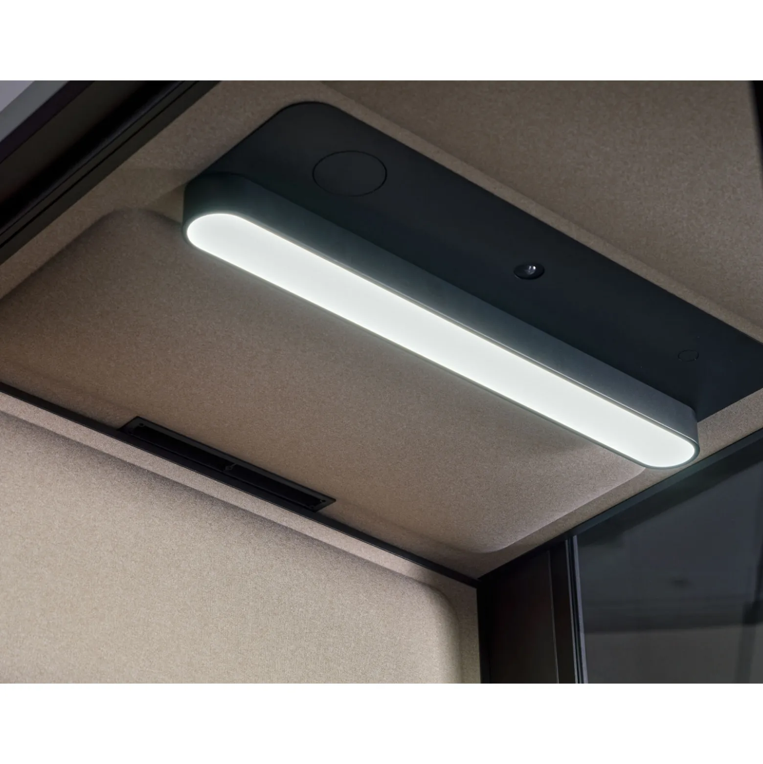 Hush Free S. Hybrid Privacy Booth with Face-Illuminating LED Lighting
