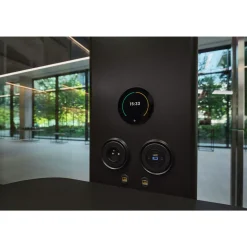 Hush Free XM Acoustic Collaboration Booth with HushAssistant Technology