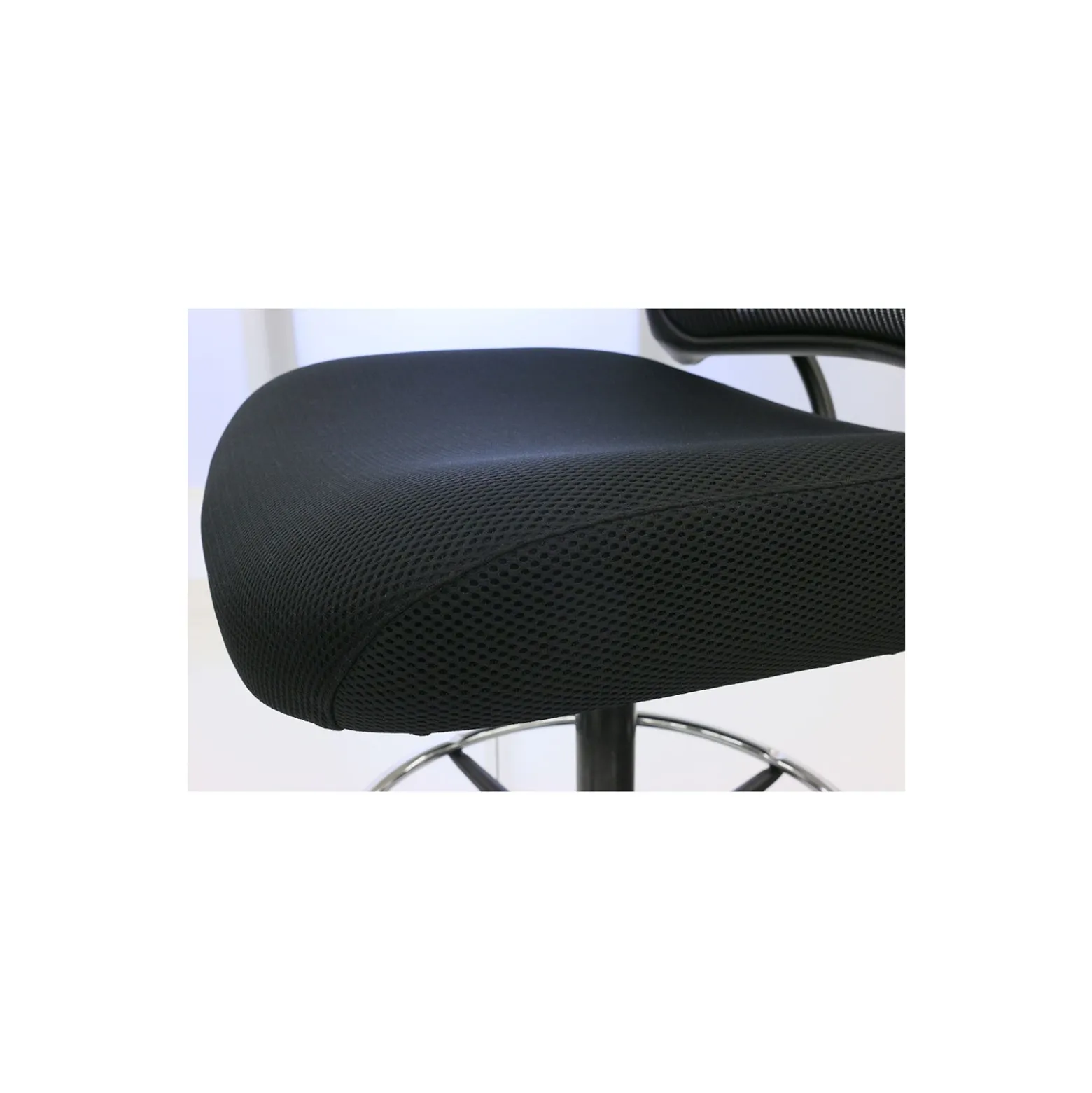 Linear Big & Tall Armless Memory Foam Stool