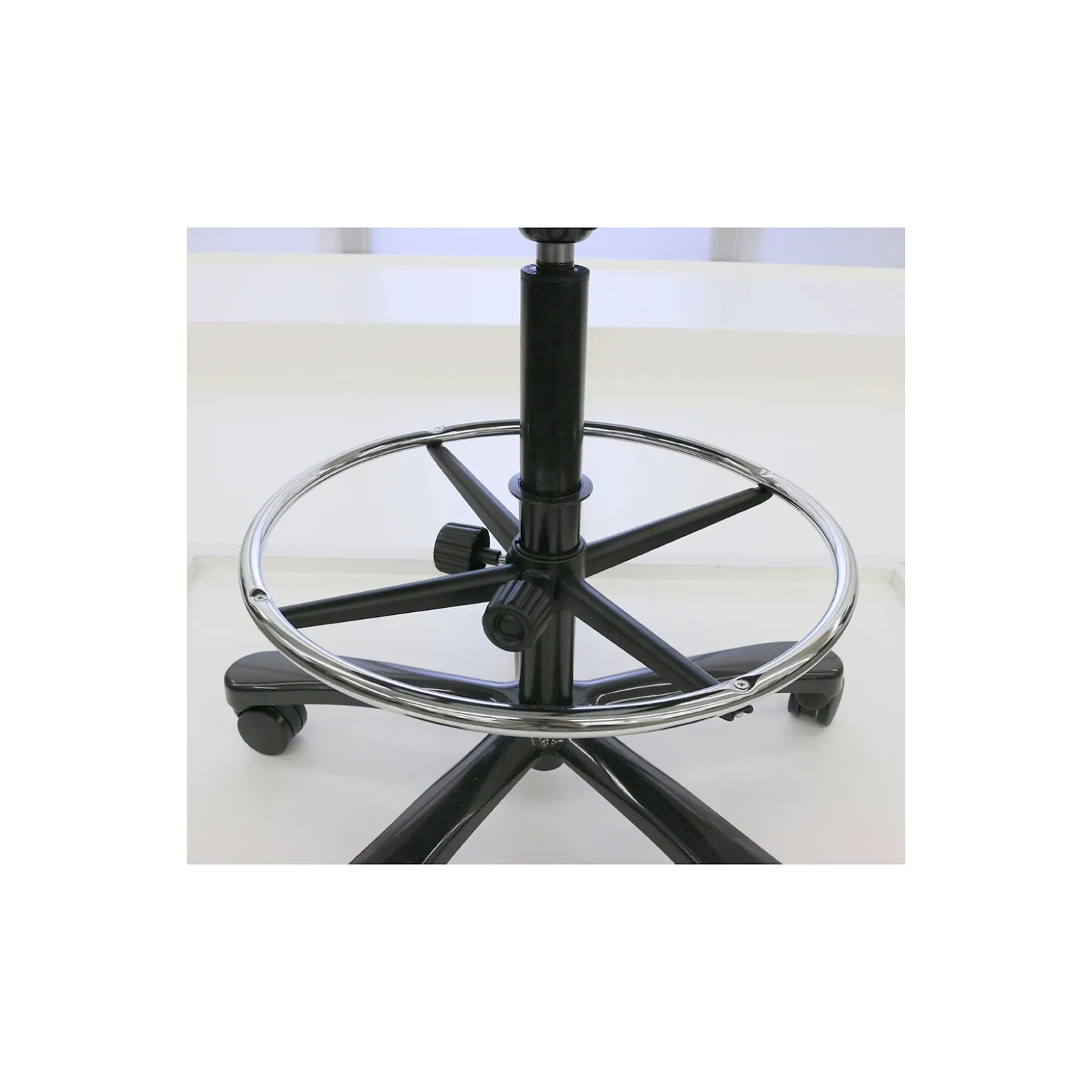 Linear Big & Tall Armless Memory Foam Stool