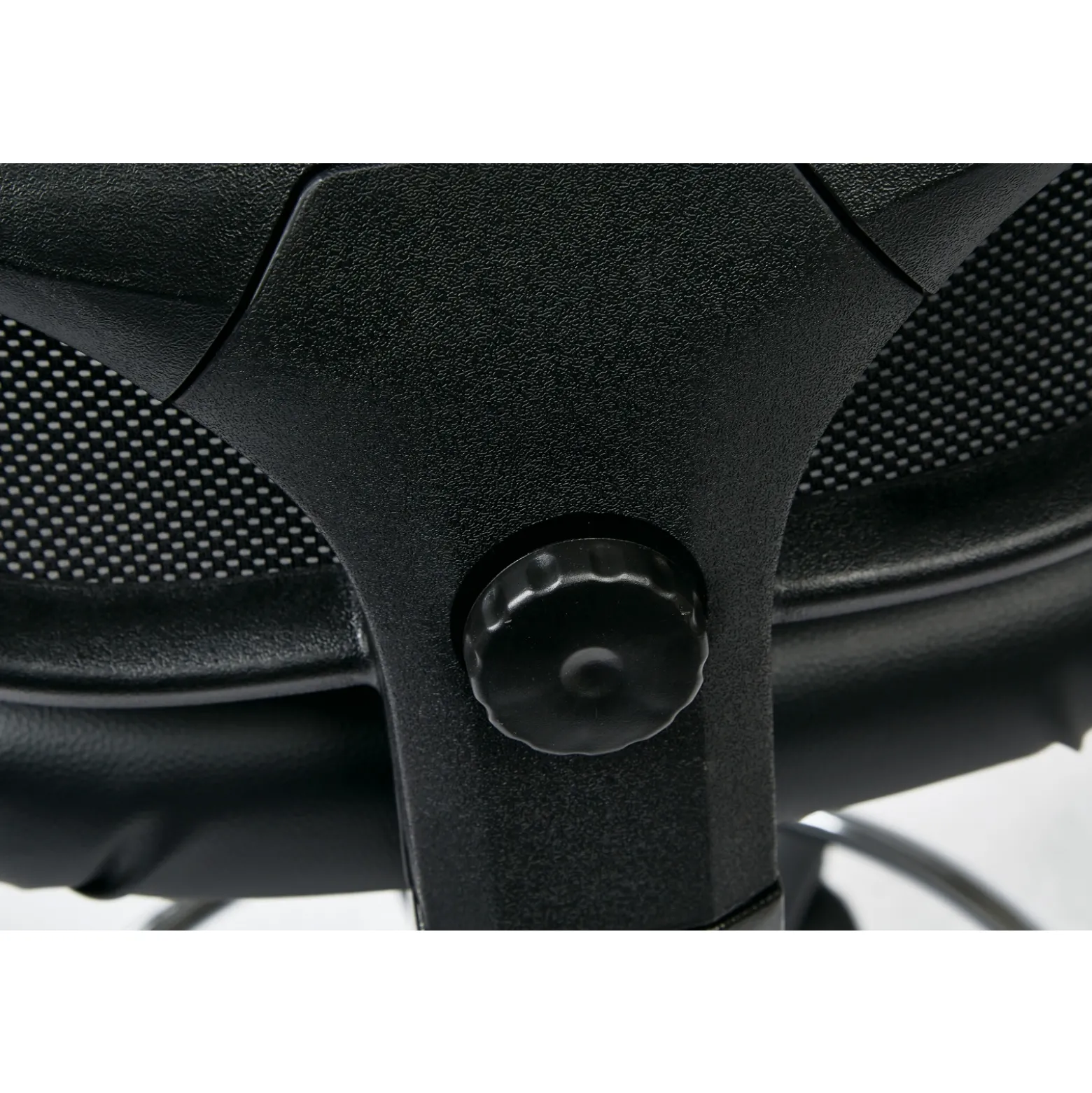 Mesh Back Stool with Vinyl Seat