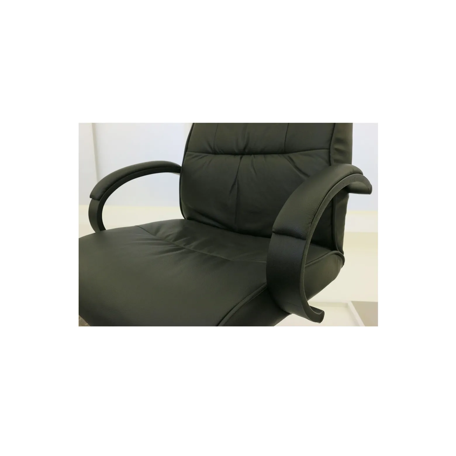 Mid-Back Leather Executive Chair