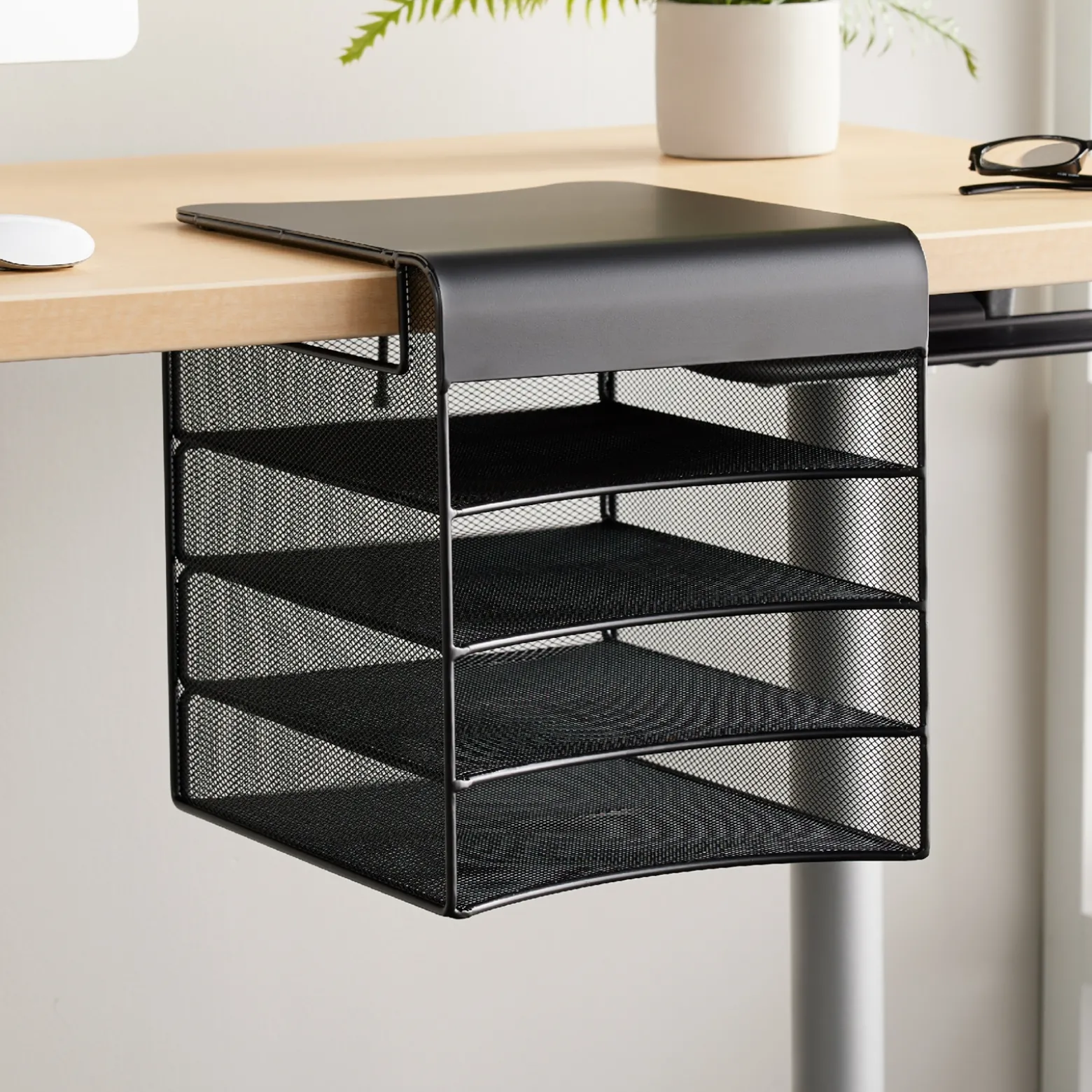 Onyx Solid Top Horizontal Hanging Storage