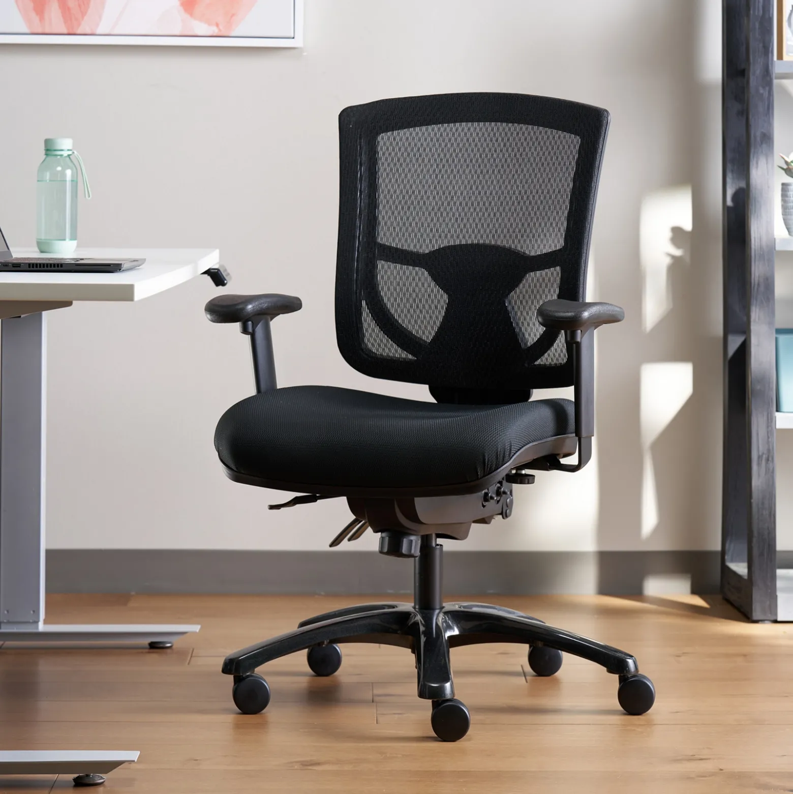 Overtime Mesh-Back 24/7 Big and Tall Office Chair with Fabric Seat