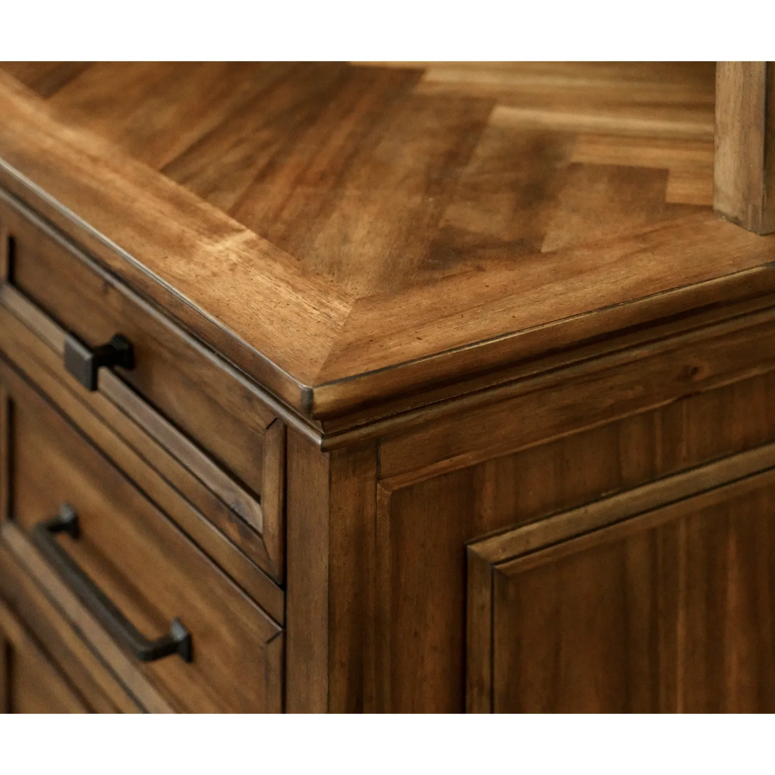 Porter Credenza – 68.5"Wx24"D