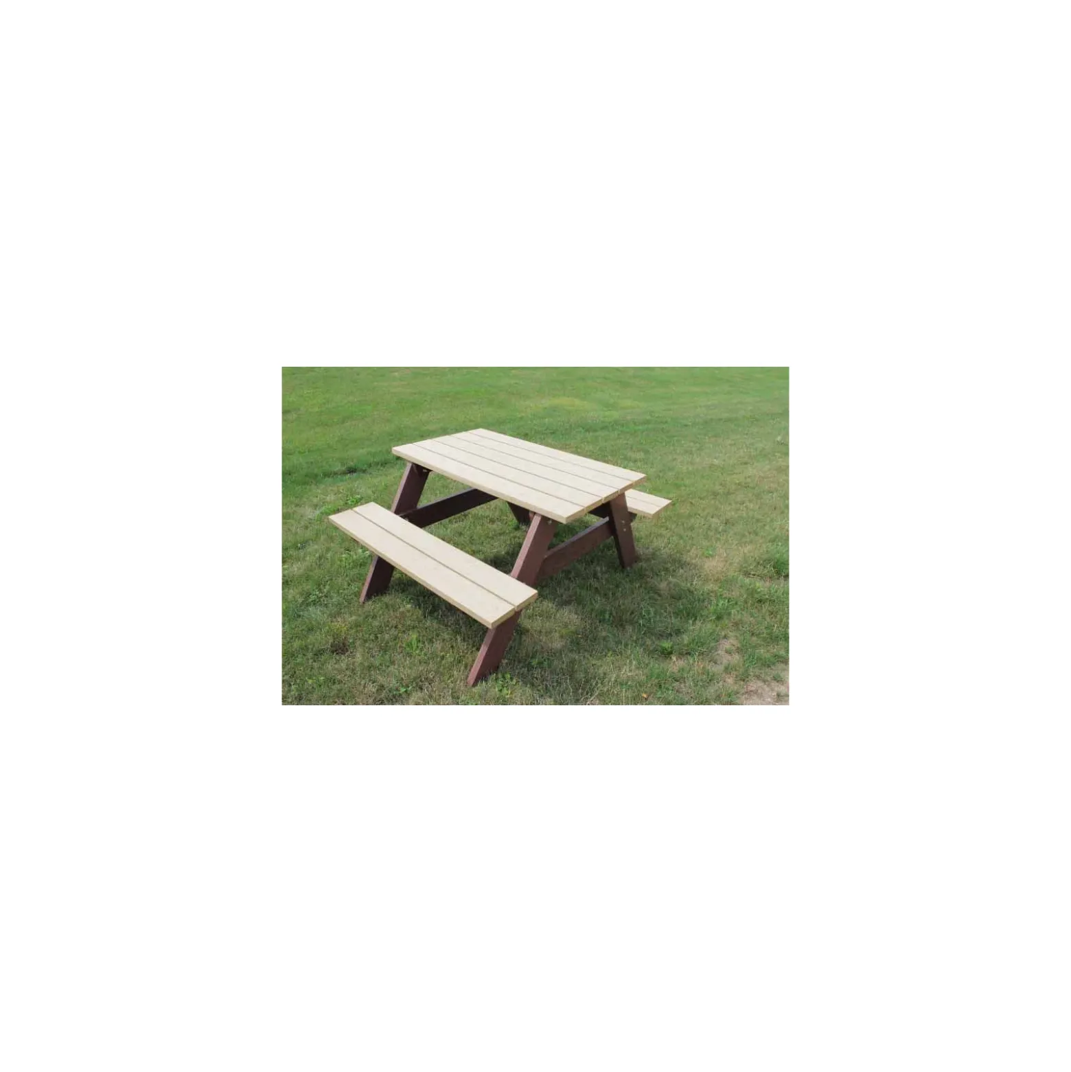 Recycled Plastic Picnic Table 4'