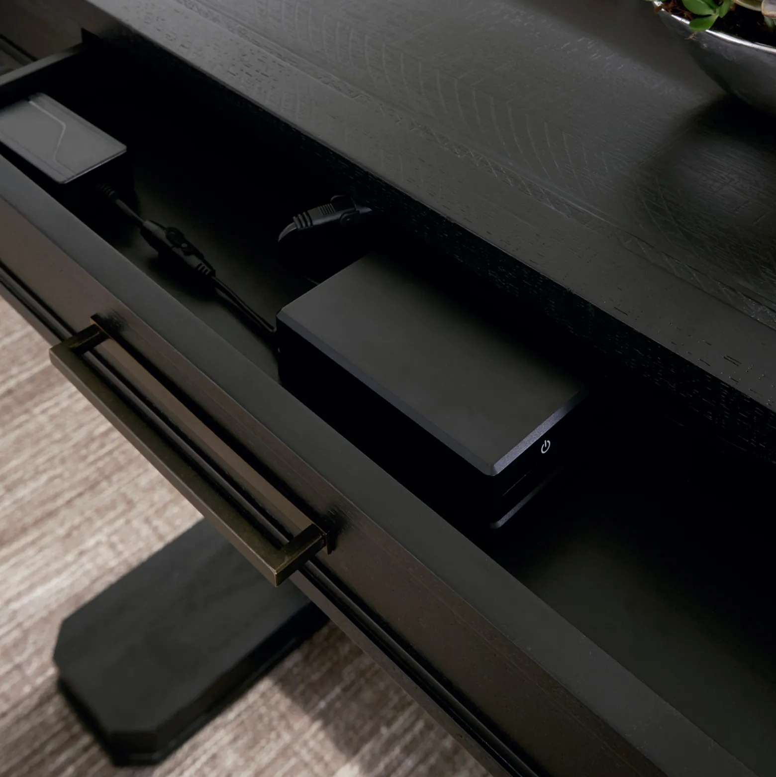Rowan Adjustable Height Cocktail Table