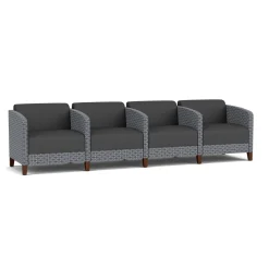 Social 4 Seats With Center Arms in Premium Upholstery