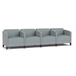 Social 4 Seats With Center Arms in Premium Upholstery