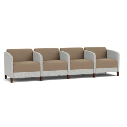 Social 4 Seats With Center Arms in Premium Upholstery