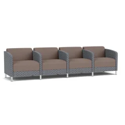 Social 4 Seats With Center Arms in Premium Upholstery