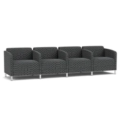 Social 4 Seats With Center Arms in Premium Upholstery