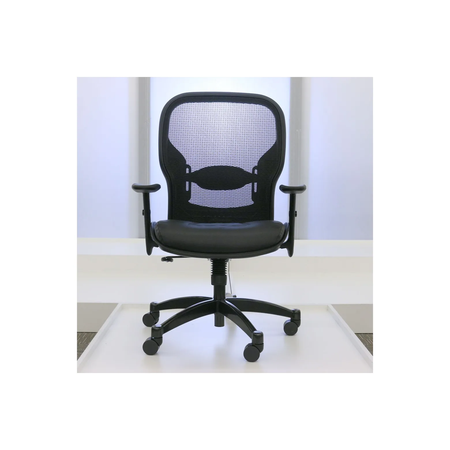 Space Bonded Leather Seat Mesh Back Task Chair