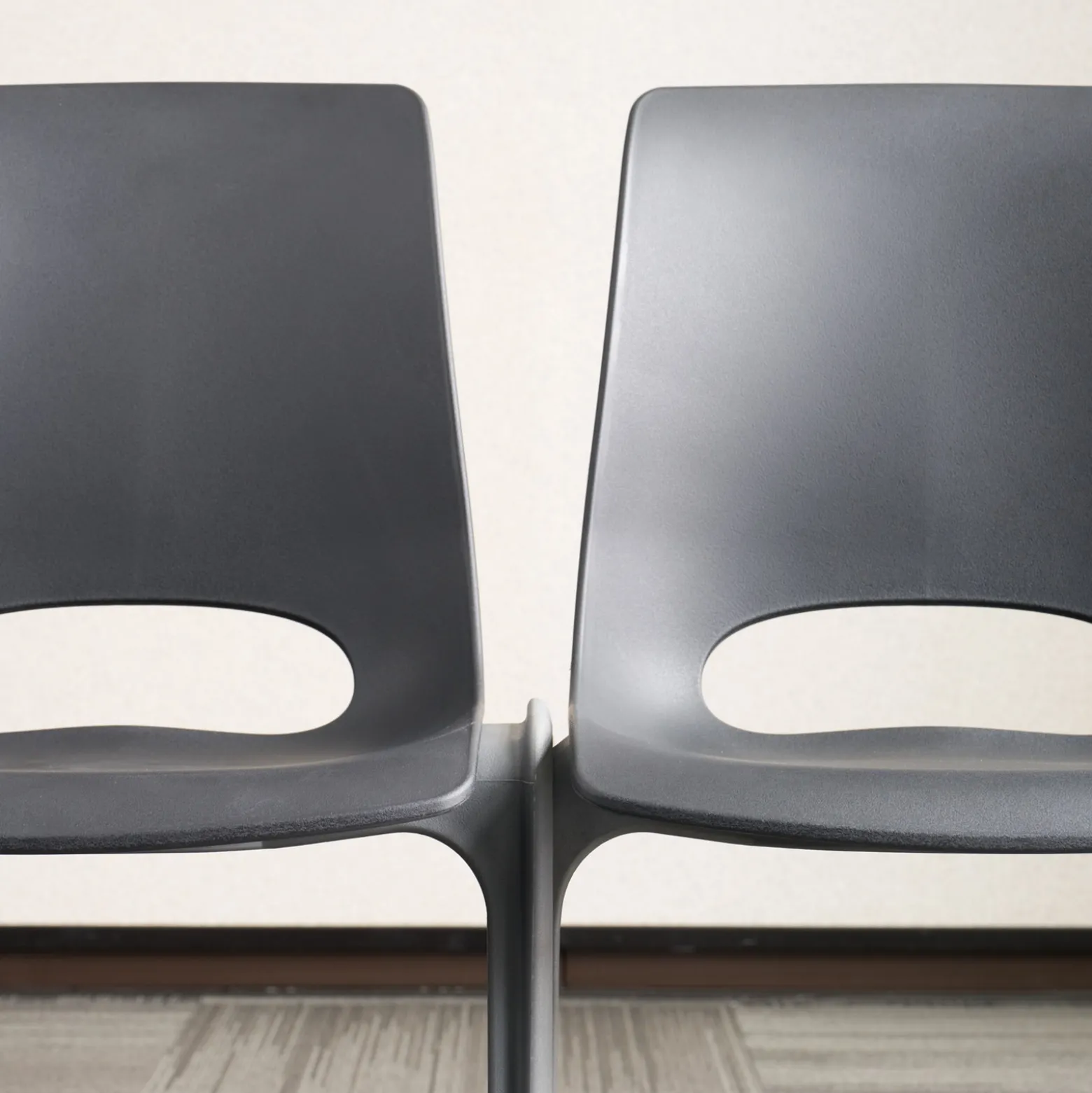 Stackorz Armless Plastic Stacking Chair