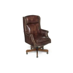 Traditional Executive Chair in Leather