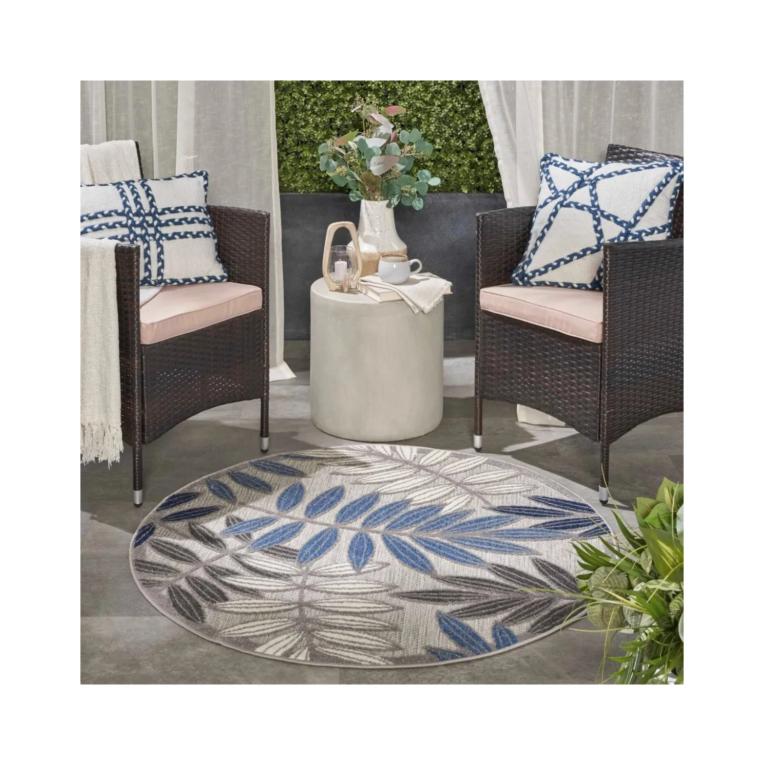 1'6"x6' Blanket Area Rug