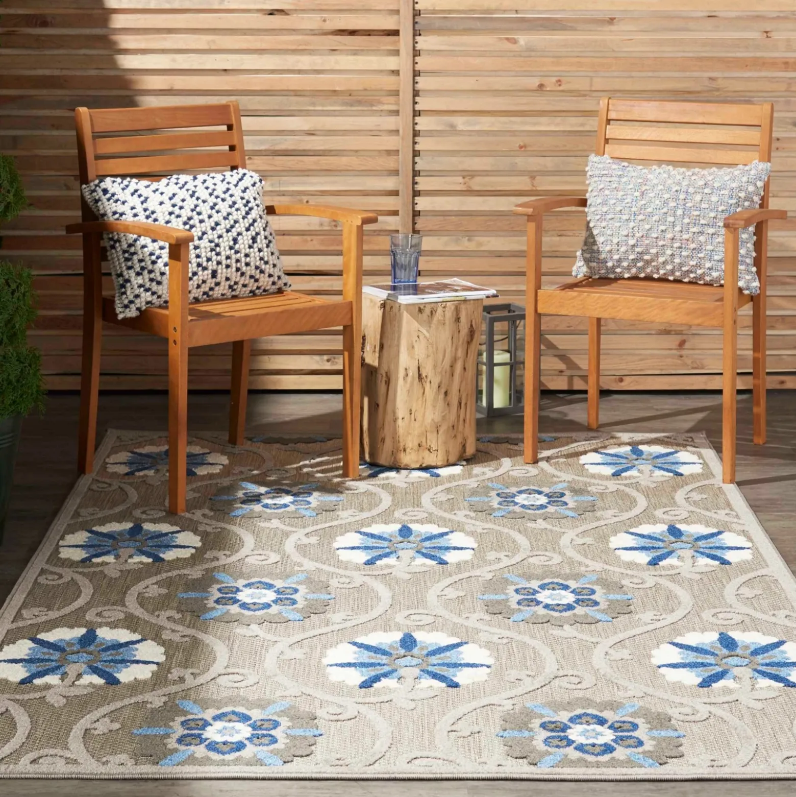 5'3"x7'5" Rectangle Area Rug