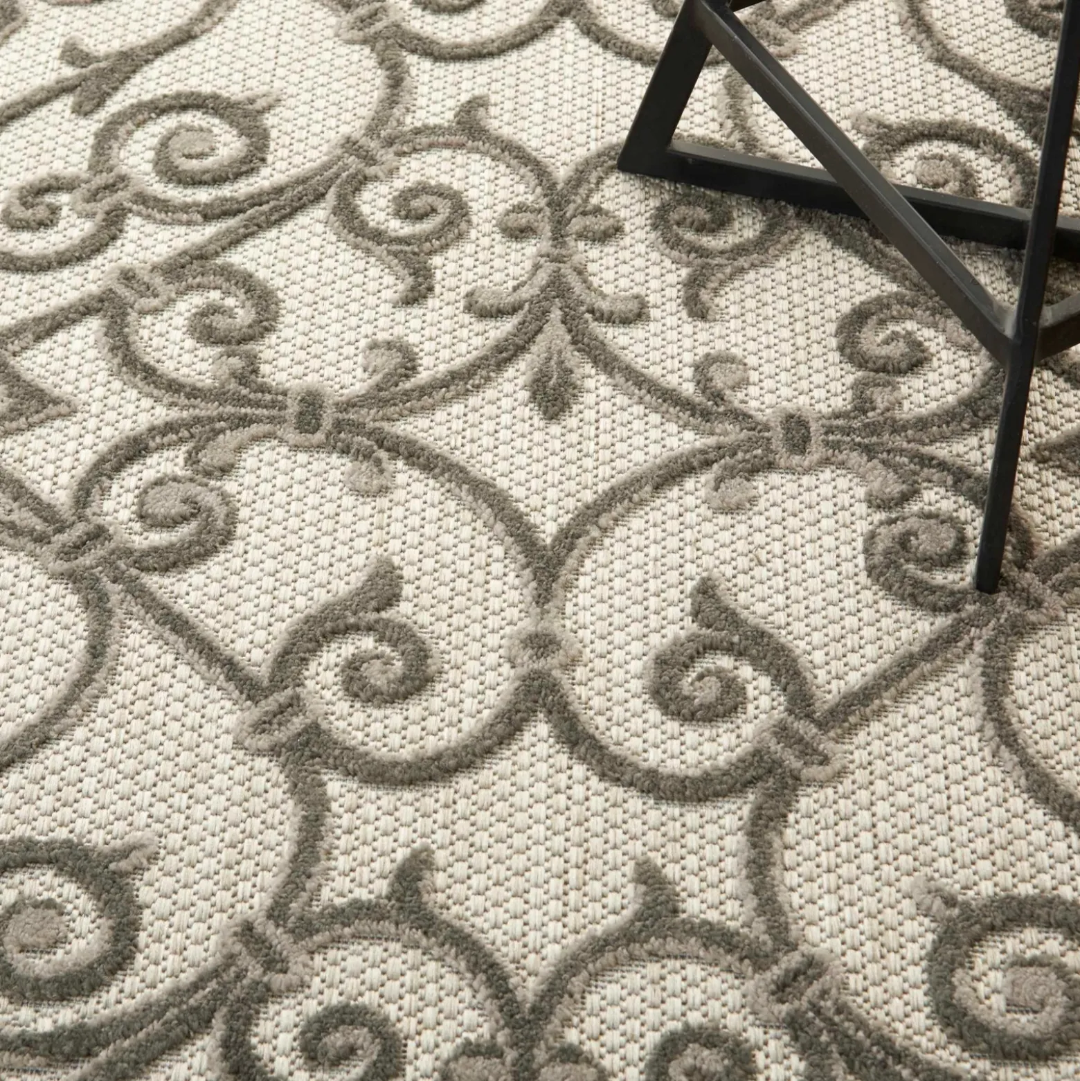 2'3"x8' Runner Area Rug