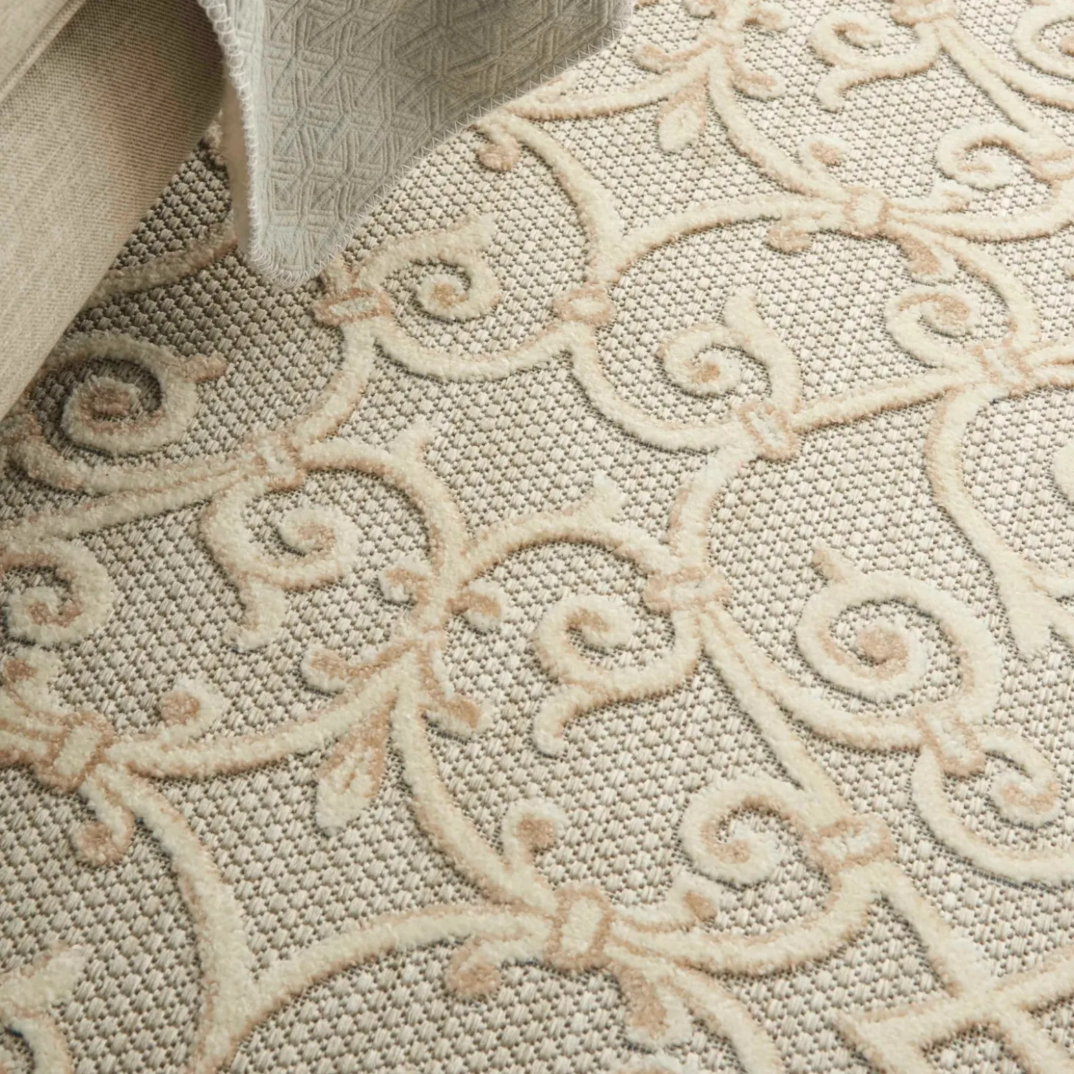 2'x6' Runner Area Rug