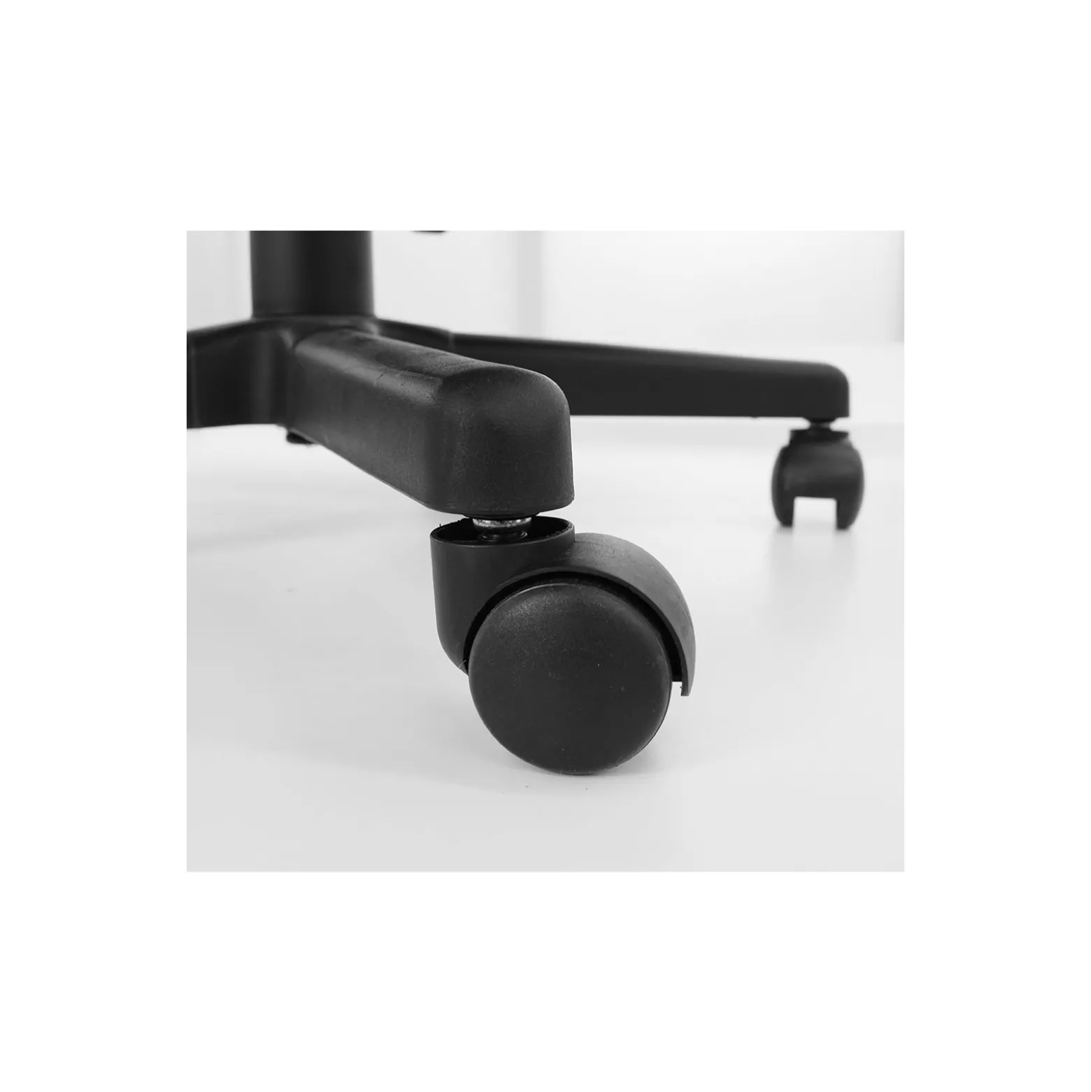 4x4 Series Eight-Way Ergonomic Chair with Arms