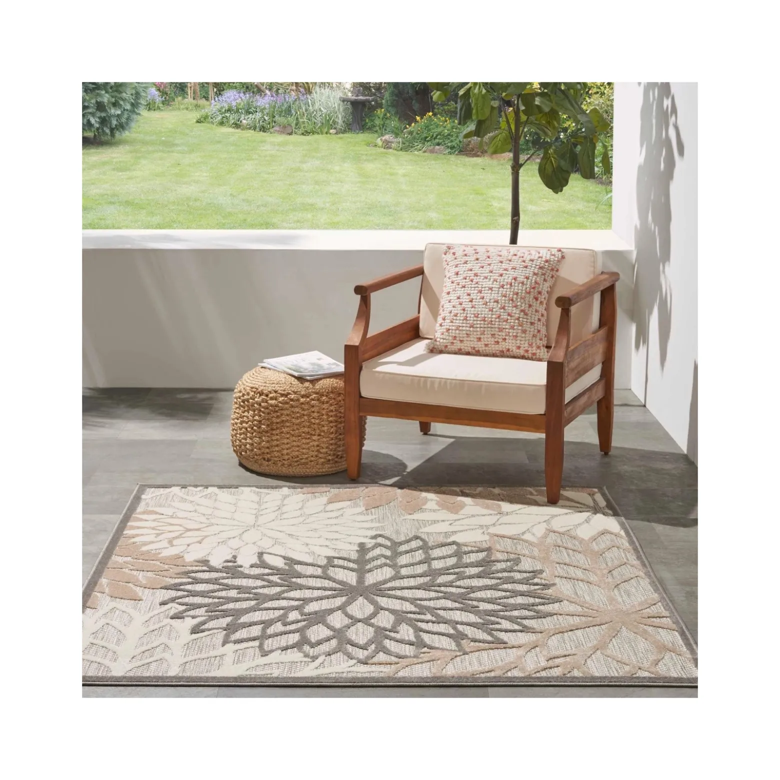 5'3"x5'3" Square Area Rug