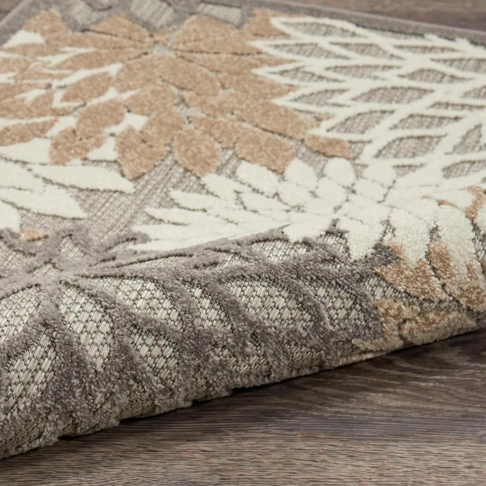 5'3"x5'3" Square Area Rug