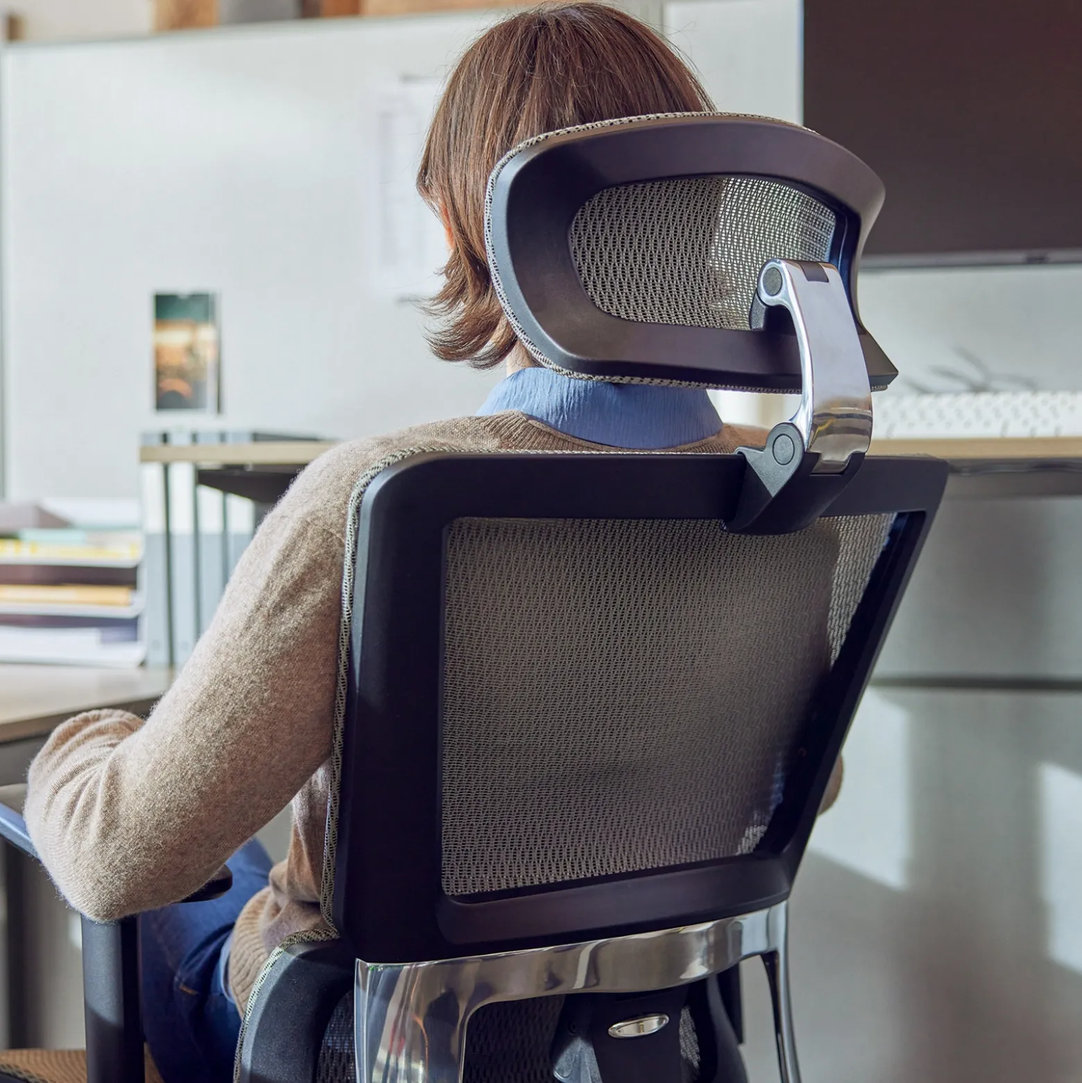 Zola Mesh High-Back Office Chair with Removable Headrest
